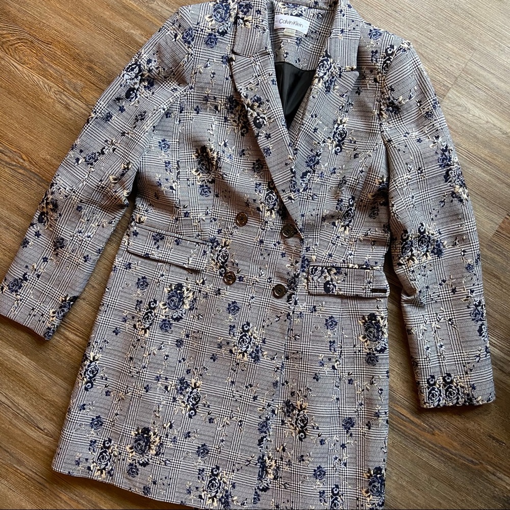 Calvin Klein Floral-Printed Plaid Jacket - Picture 5 of 15